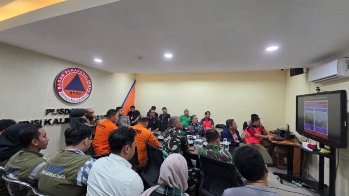 Kabut Asap Belum Hilang, Pemprov Kalbar Tetap Siaga di Tengah Warga