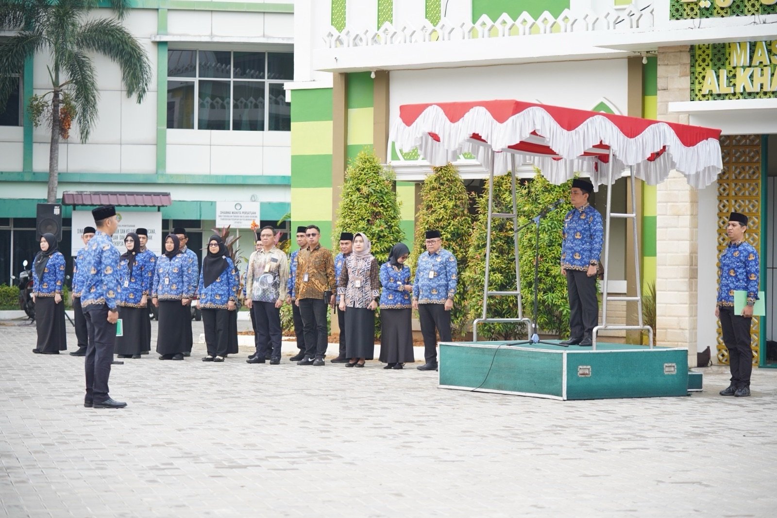 24 ASN Pemkot Pontianak Purna Tugas, Bahasan Sampaikan Apresiasi